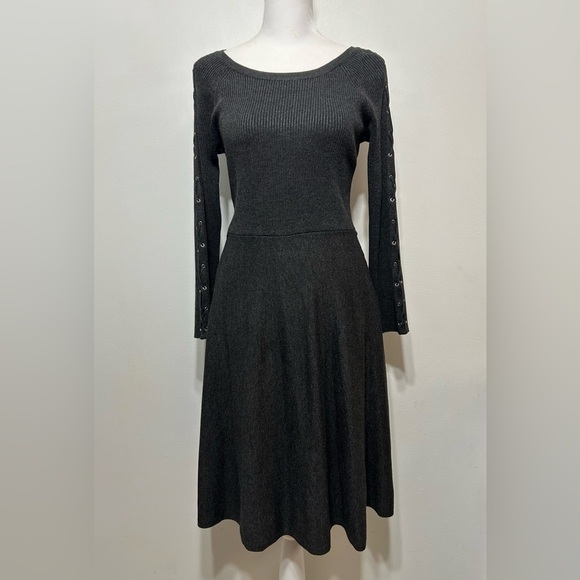 New! Neiman Marcus Laced Arm Sweater Dress - Picture 1 of 8